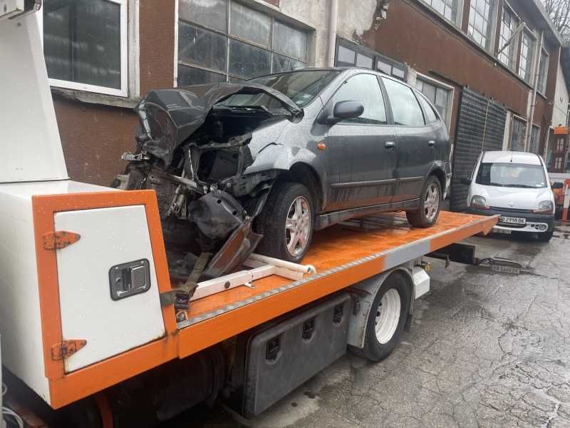 Нисан Алмера тино 2.2dCI / Nissan Almera tino 2.2dCI на части