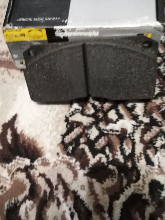 VOLVO FL6. FL4. Ford Cargo (85-00)