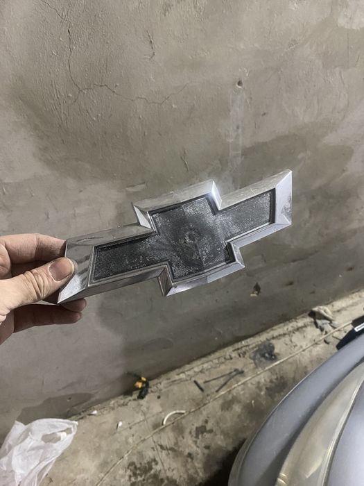 Решетка шевроле круз