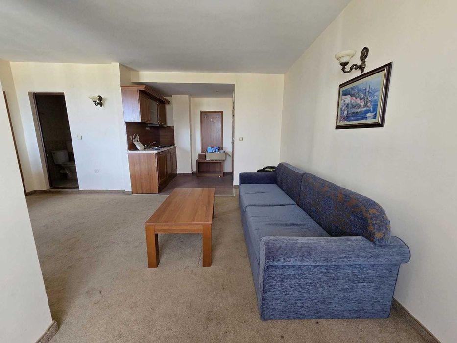 Тристаен апартамент за продажба на 100 метра от Кемпински, Банско