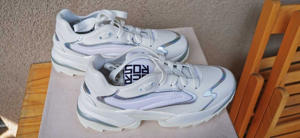 Oригинални дамски маратонки с кожа и неопрен SERGIO ROSSI - 36 номер