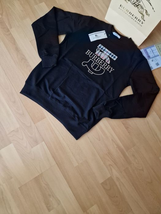 Bluze bumbac,diverse marimi,logo brodat,import Italia