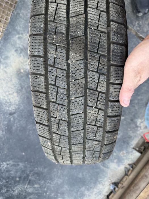 шины зимние б/у.