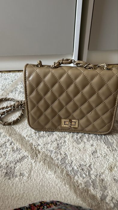 Сумочки бежевый черный 2шт