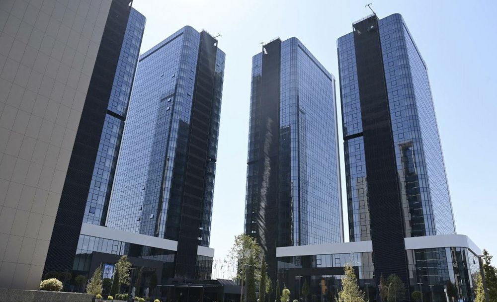 Аренда офисных помещений в бизнес-центре IT PARK