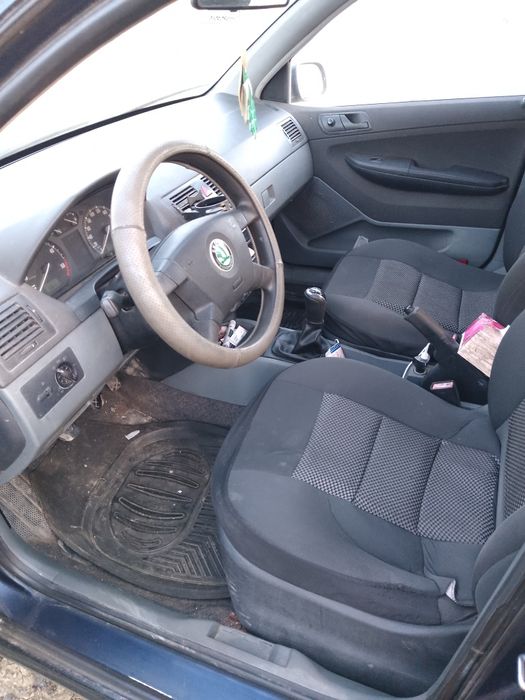 SKODA Fabia 2004 — imagine 5