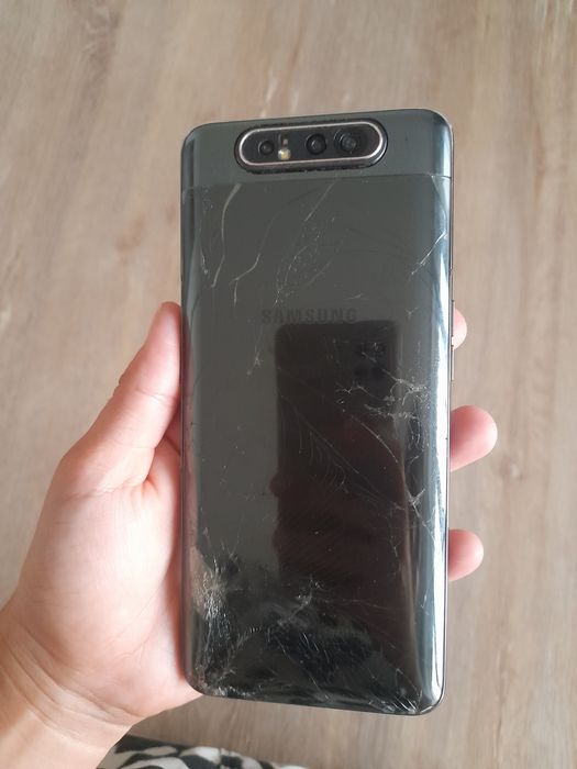 Продам Самсунг А80