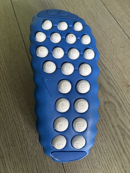 Nike mind slides