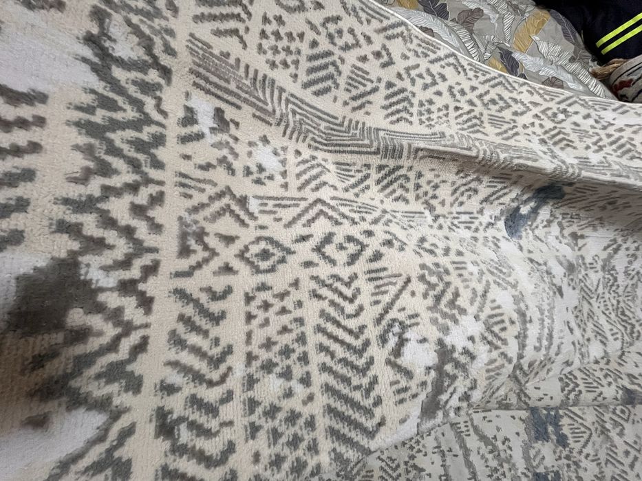 Срочно продается турецкий ковер