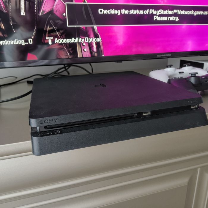 Ps4 Slim 500Gb + 5 controllere + 5 jocuri