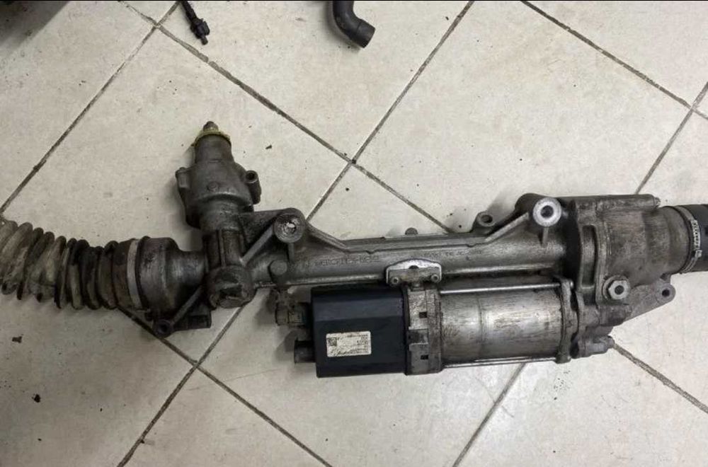 Рулевая рейка Subaru