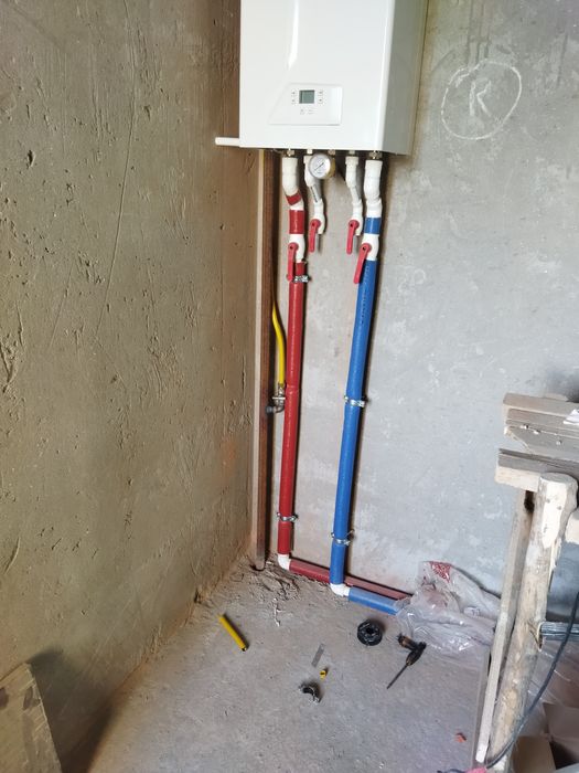 Santexnika dushavoy hammo ariston va boshqa Elektrika uylarni montajni