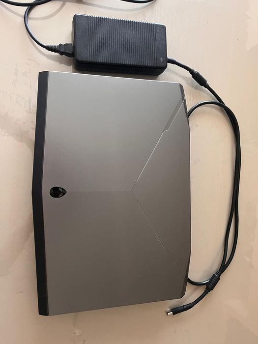 Ноутбук Dell Alienware 18”