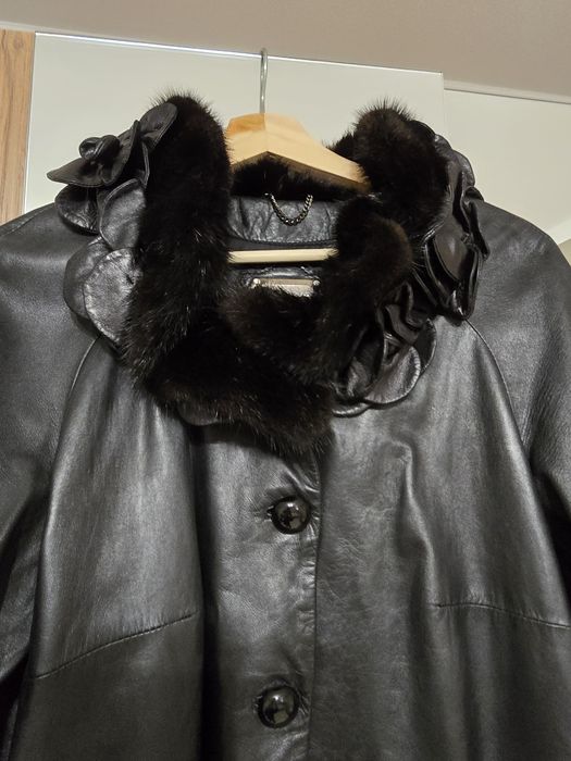 Кожанную куртку плащ