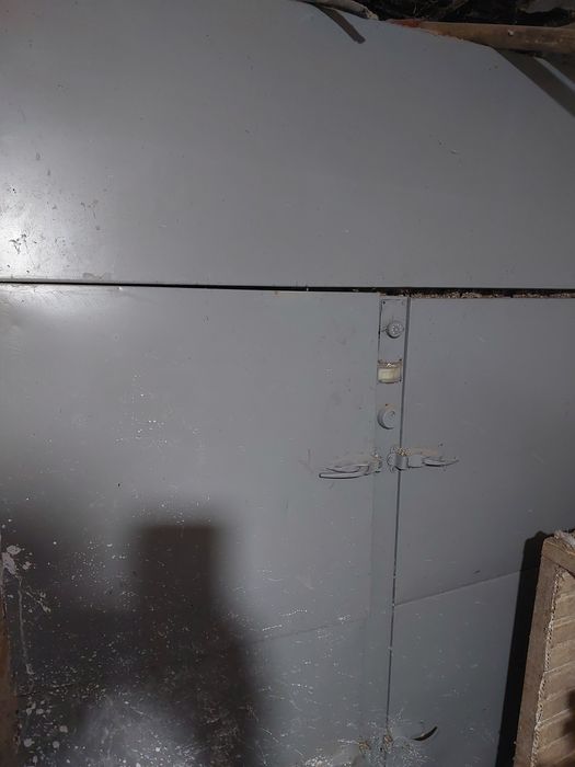 Холодильник большой 4 двери