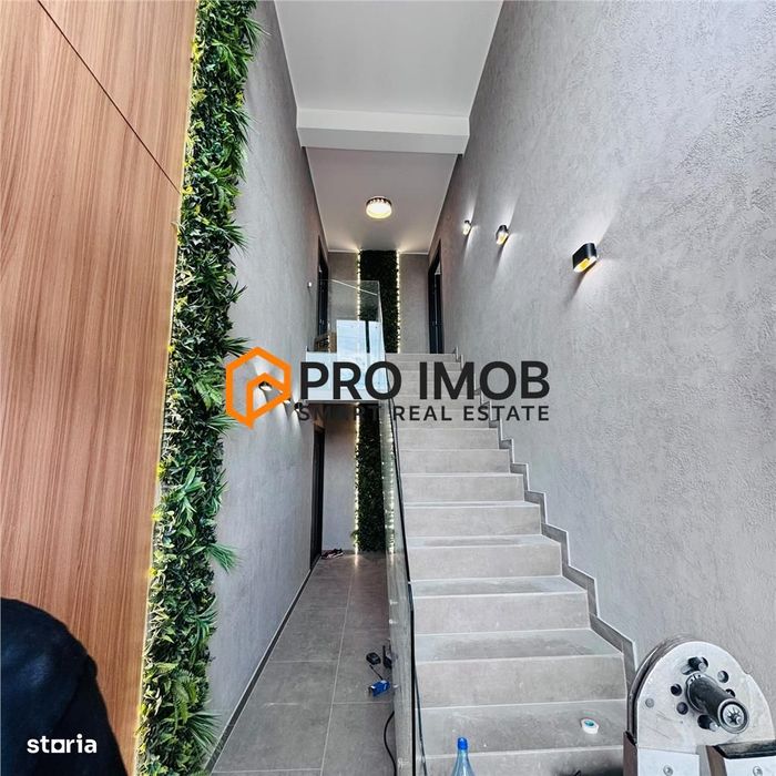 Patru unitati locative apartament tip Penthouse zona Campineanca