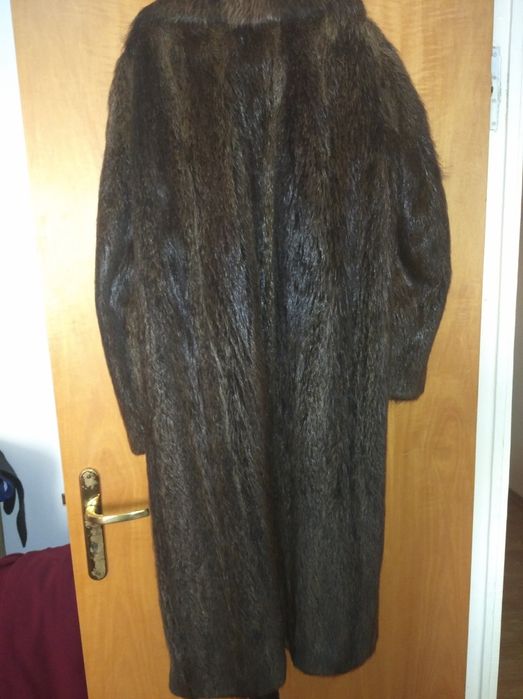 Haina de blana de nurca