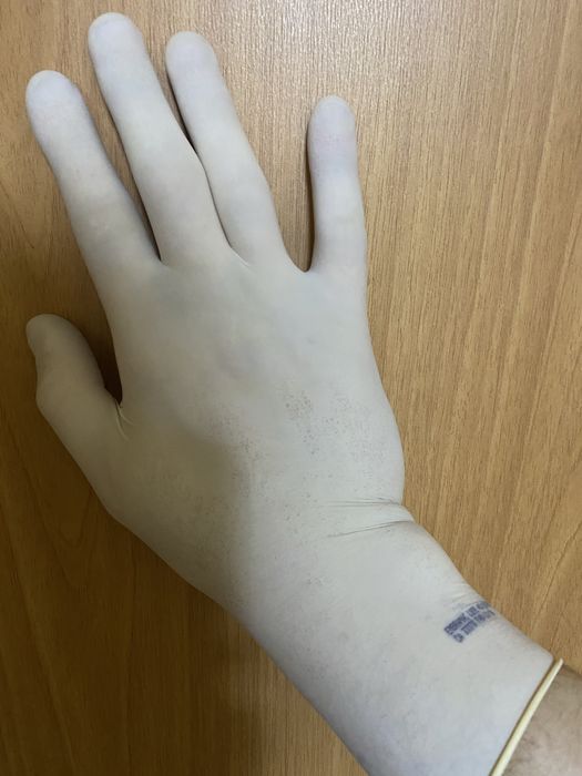 Продам перчатки опудренные