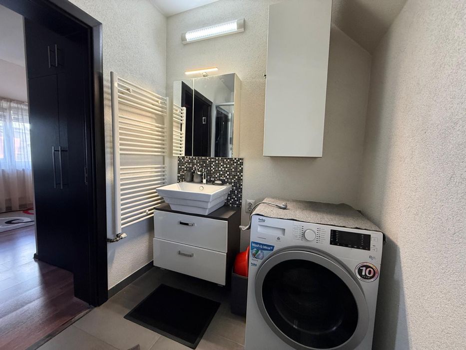 Apartament 1 camera + terasa - 350 Euro
