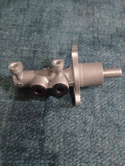 Главный тормозной.