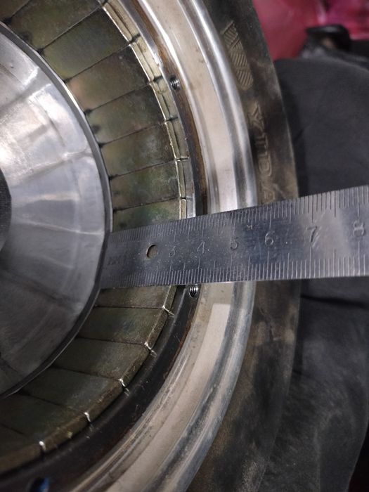 Мотор колеса продам.