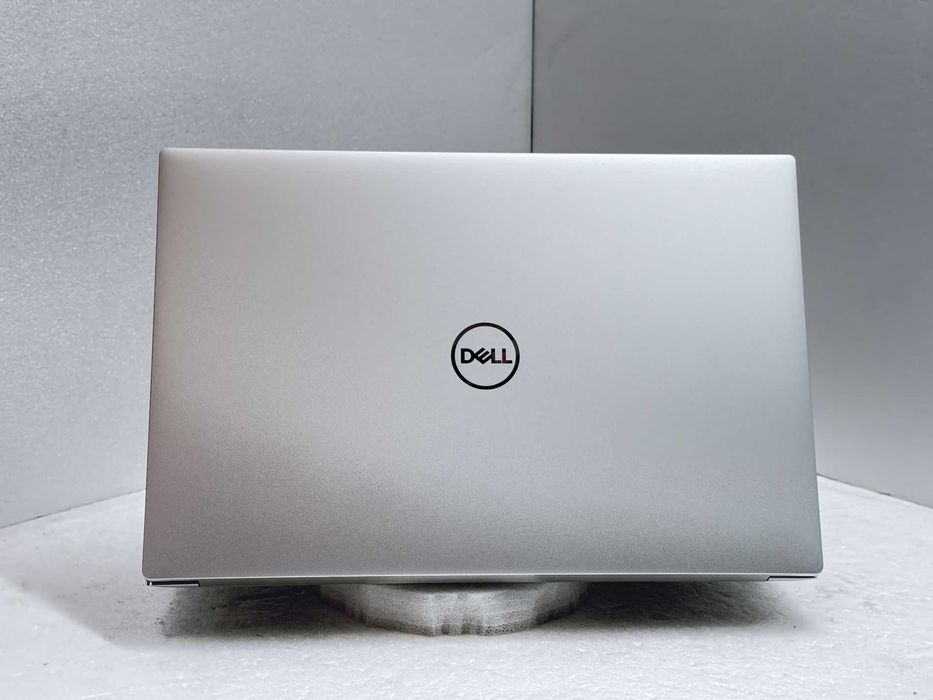 Реновиран Dell XPS 15 9500 15.6" IPS 1920x1200 FHD+ 7-10750H 32GB 1TB Nvidia GTX 1650Ti 4GB/-> Отлично състояние