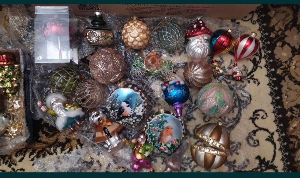 Ёлочные игрушки-бусы стекло