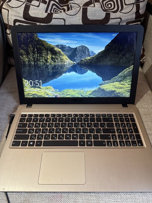 Ноутбук ASUS X540SA