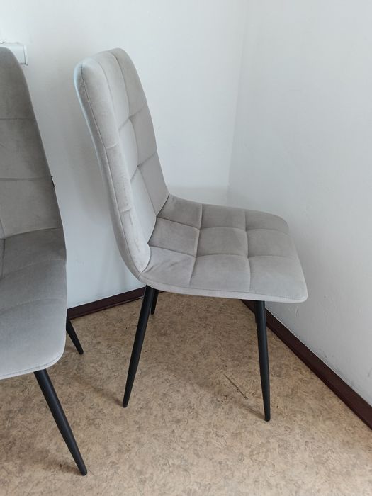 Продам новые стулья, в наличии 2.