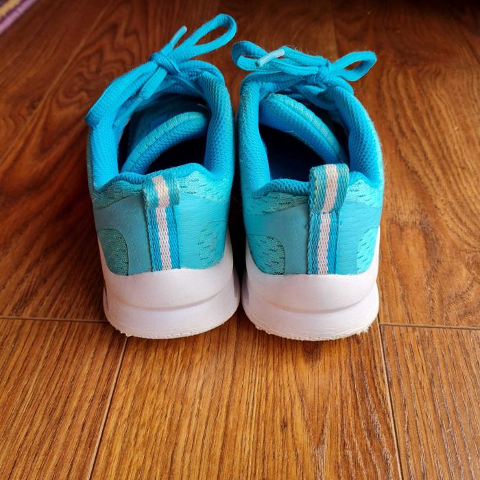 Adidasi Sketchers fete marime 29 stare foarte buna