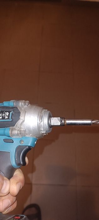 Makita replica autofiletantă impact