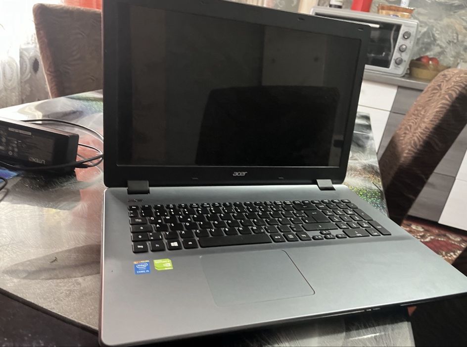 Acer Aspire E5-771G