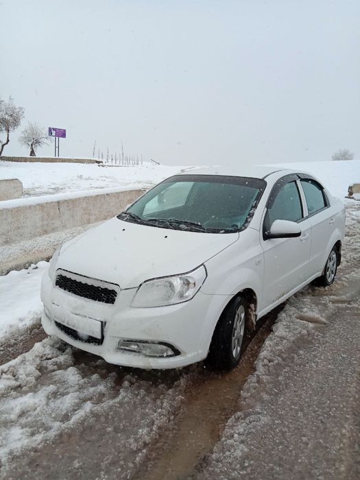 Продается nexia 3 механика