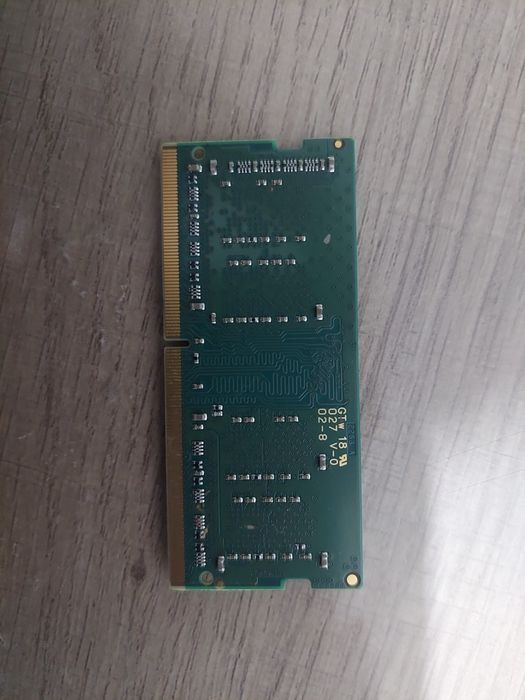 Оперативка Crucial