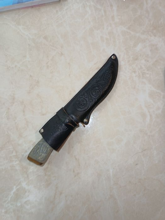 Продам кухонный нож Глухарь
