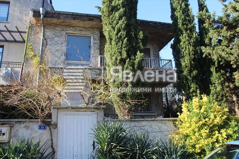 Продава се Къща в Черноморец - 210 кв.м за 824 €/кв.м - Снимка #2