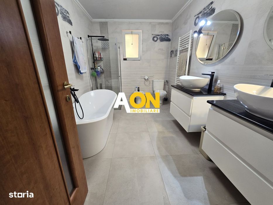Casa 5 Camere, 2 Bai, 600mp Teren, Zona Oarda