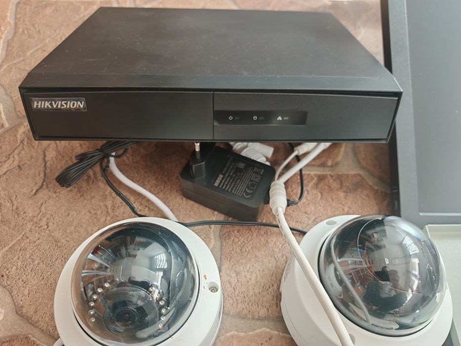 Camere video supraveghere echipament complet
