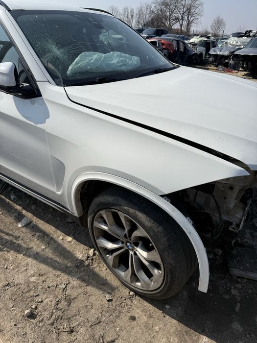 Ляв и десен калник Бмв Х5/Х6 Ф15/Ф16(kalnik Bmw X5 X6)