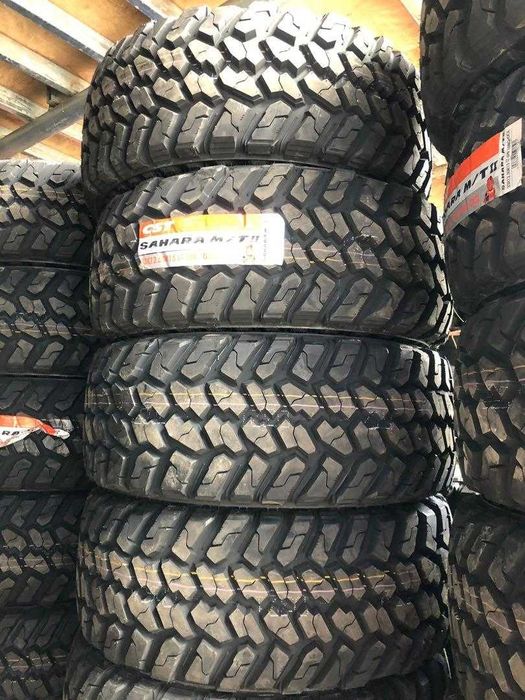 Vand anvelope noi off road,mud terrain  235/75 R15 CST MT2 M+S