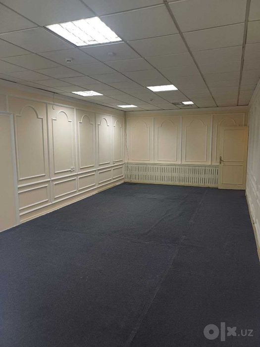 Офис. Аренда. 150 метрах от метро Космонавтов.