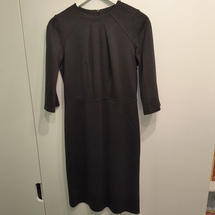 Дамски рокли до коляно