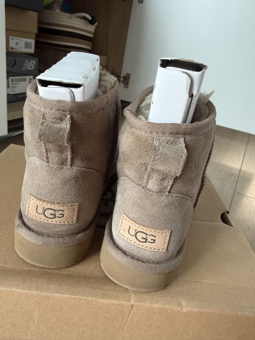 UGG Mini 2 Maro