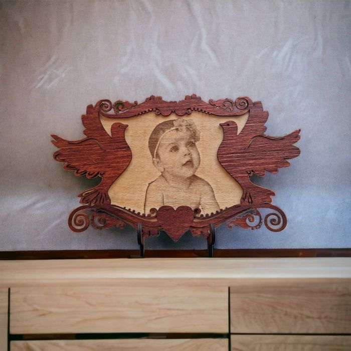 Персонализирани ръчно изработени подаръци от орех,дъб