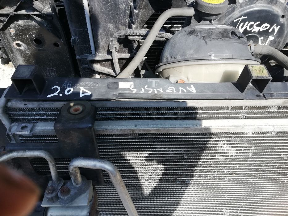 Radiator apă, clima, intercooler Toyota avensist 25 ,motor 2.0 crdi