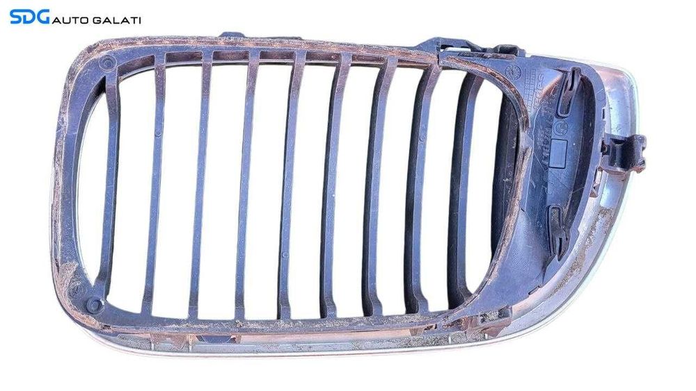 Grila Gura Dreapta Aer Capota Ventilatie Aerisire Radiatoare BMW Seria 3 E46 1998 - 2005 Cod 5113-7072130 [L7938]
