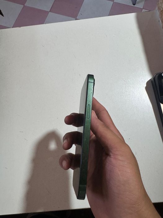 Айфон 13 срочно сатылады