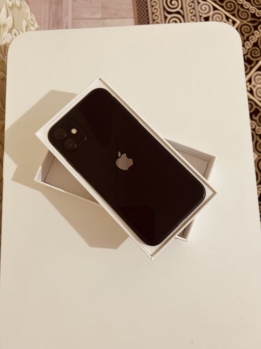 Айфон 11 128гб в черном цвете