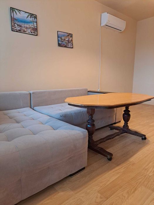 Дава се под наем Двустаен апартамент в Варна, Трошево - 40 кв.м за 295.8 € - Снимка #2