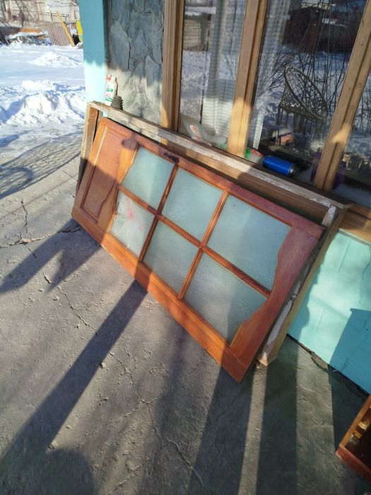 Продам межкомнатные двери